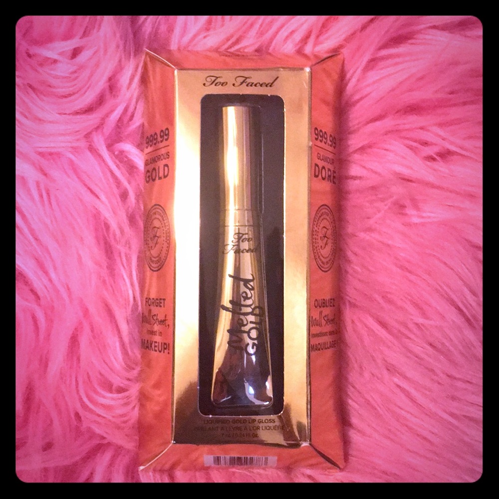 Lip gloss